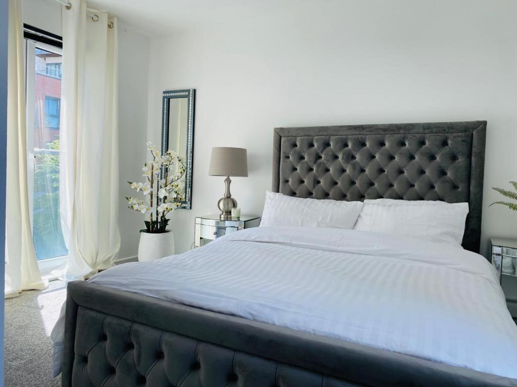 Modern, Stylish And Central Home Μάντσεστερ Εξωτερικό φωτογραφία