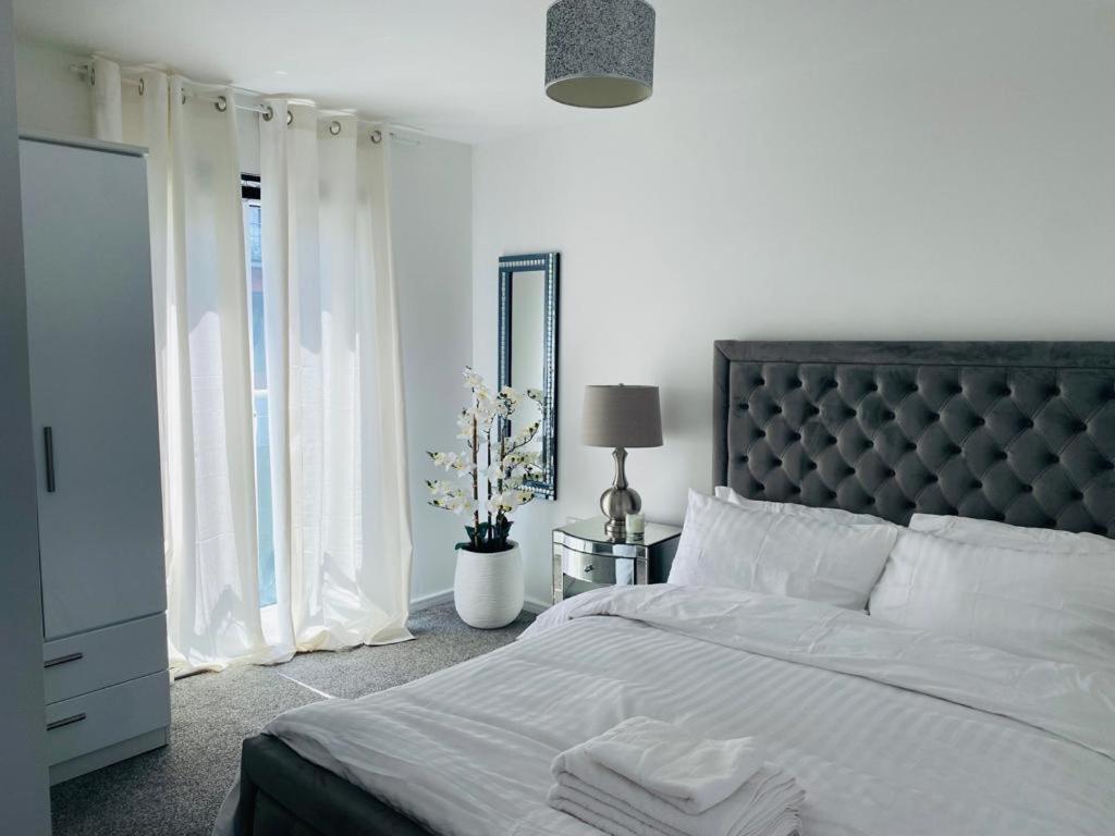 Modern, Stylish And Central Home Μάντσεστερ Εξωτερικό φωτογραφία