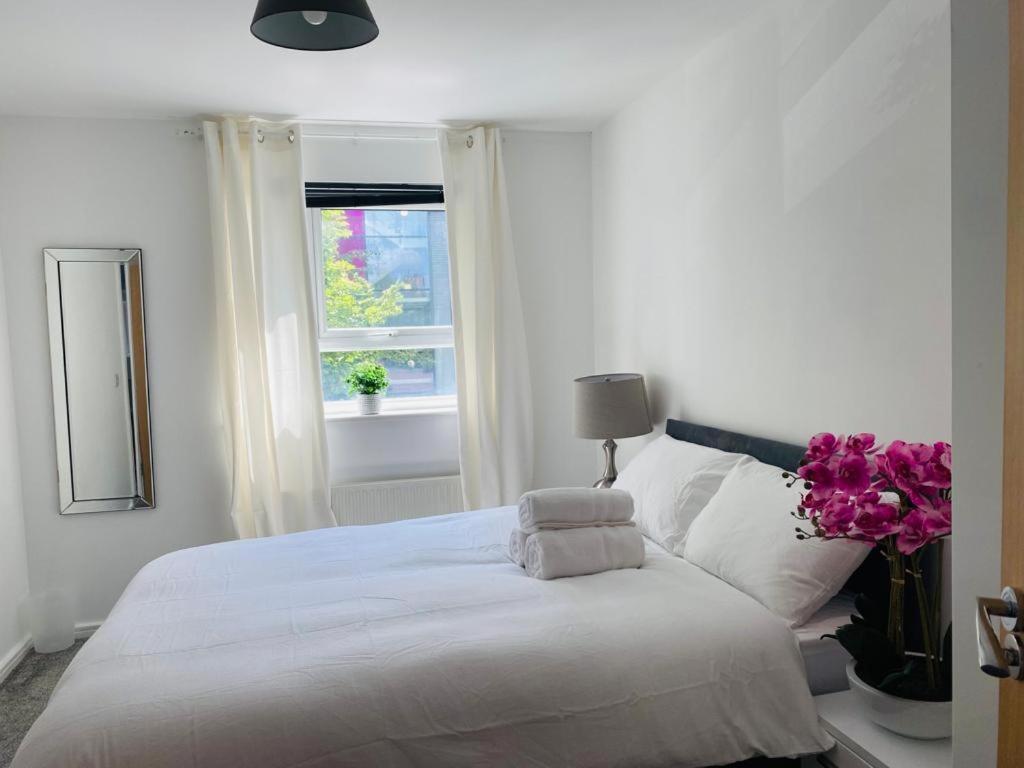 Modern, Stylish And Central Home Μάντσεστερ Εξωτερικό φωτογραφία